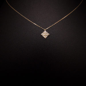DEVASHRII JEWEL 廸瓦許輕珠寶 | Rhombus Symbols Diamond 0.18 克拉氣質菱形鑽石項鍊I