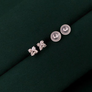 DEVASHRII JEWEL廸瓦許輕珠寶Starlight blossom 0.2 克拉 diamond 經典綻放鑽石耳環IMG_0765.JPG